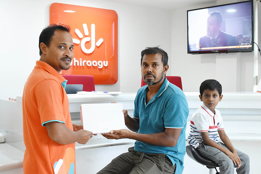 ފޮޓޯ: ފައިބާ އިންޓަނެޓާއި ޓީވީގެ ޚިދުމަތް ދިރާގުން އޭދަފުއްޓަށް ތައާރަފުކުރުން