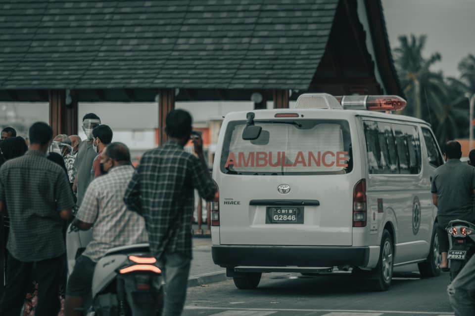 ކާފިއު ވަގުތު އިތުރުކުރަން ނިންމުމުން ރައްޔިތުން ރަތަށް!