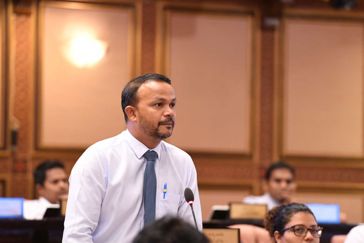 ދެ ދައުރަށް ފަހު އަލީ ހުސައިނަށް ކެންދޫ ދާއިރާގެ ގޮނޑި ގެއްލިއްޖެ