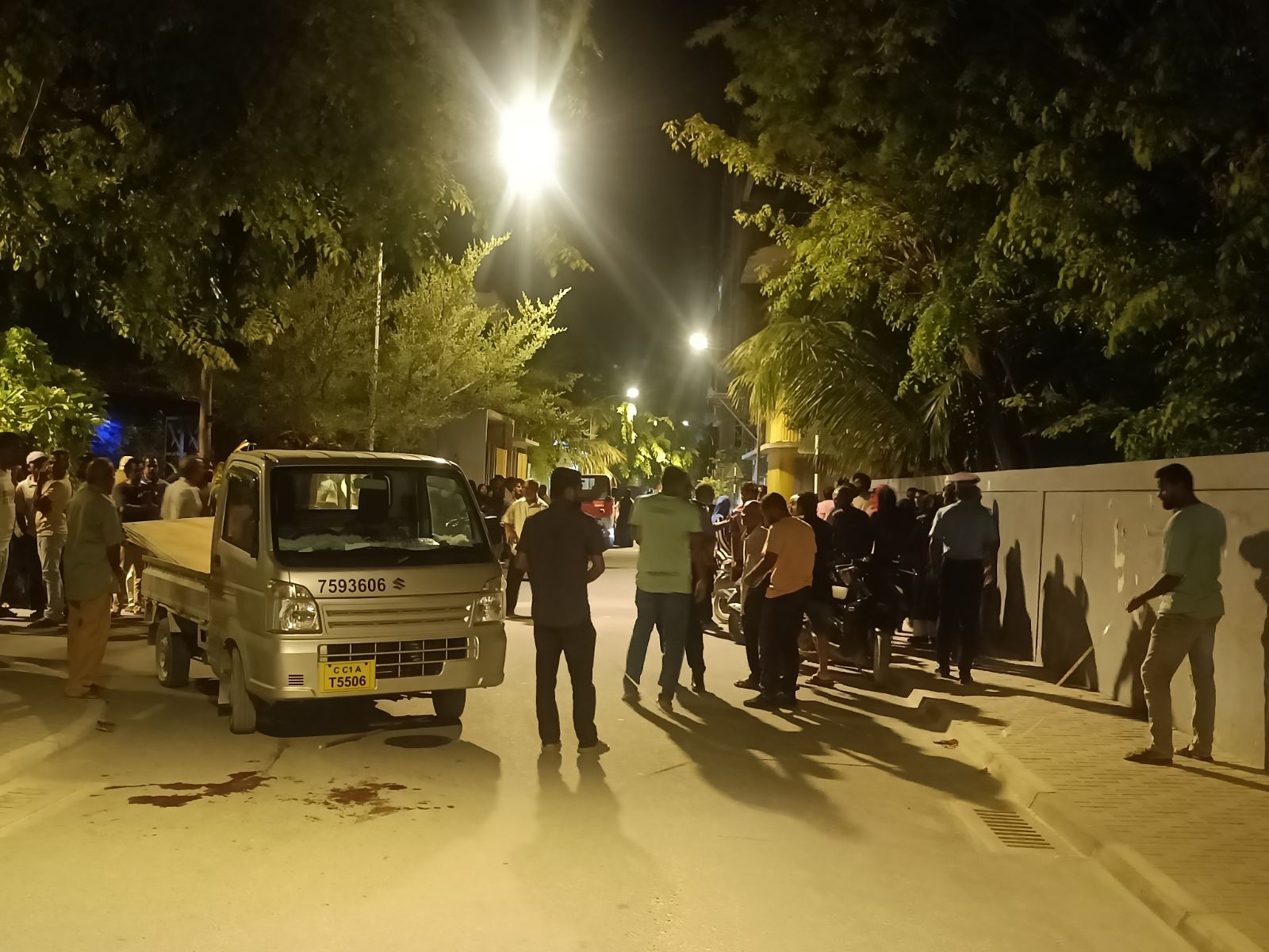 އޭދަފުށީގައި ހިނގި އެކްސިޑެންޓުގައި އަނިޔާވި އުމުރުން ދުވަސްވީ މީހާ ނިޔާވެއްޖެ