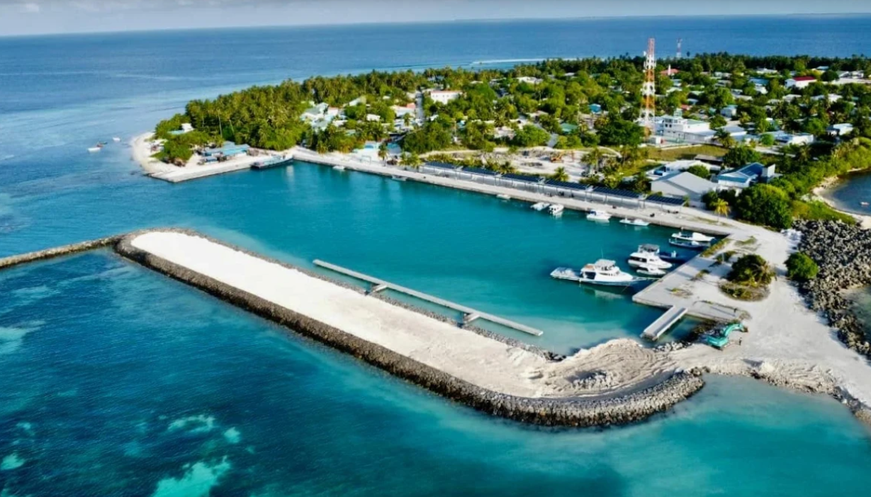 ހިތާދޫ ބަނދަރުގެ ހެދުމުގެ އަމަލީ މަސައްކަތް ނިންމާލައިފި
